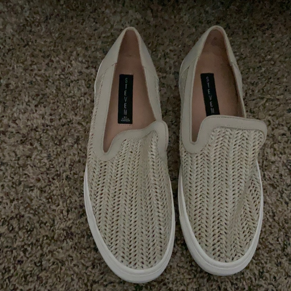 Steve Madden Sneakers